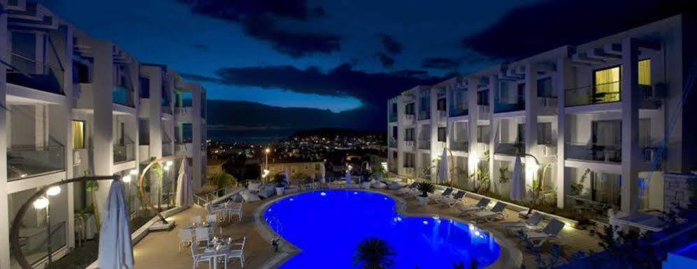 Kondo SuitesÇeşme エクステリア 写真
