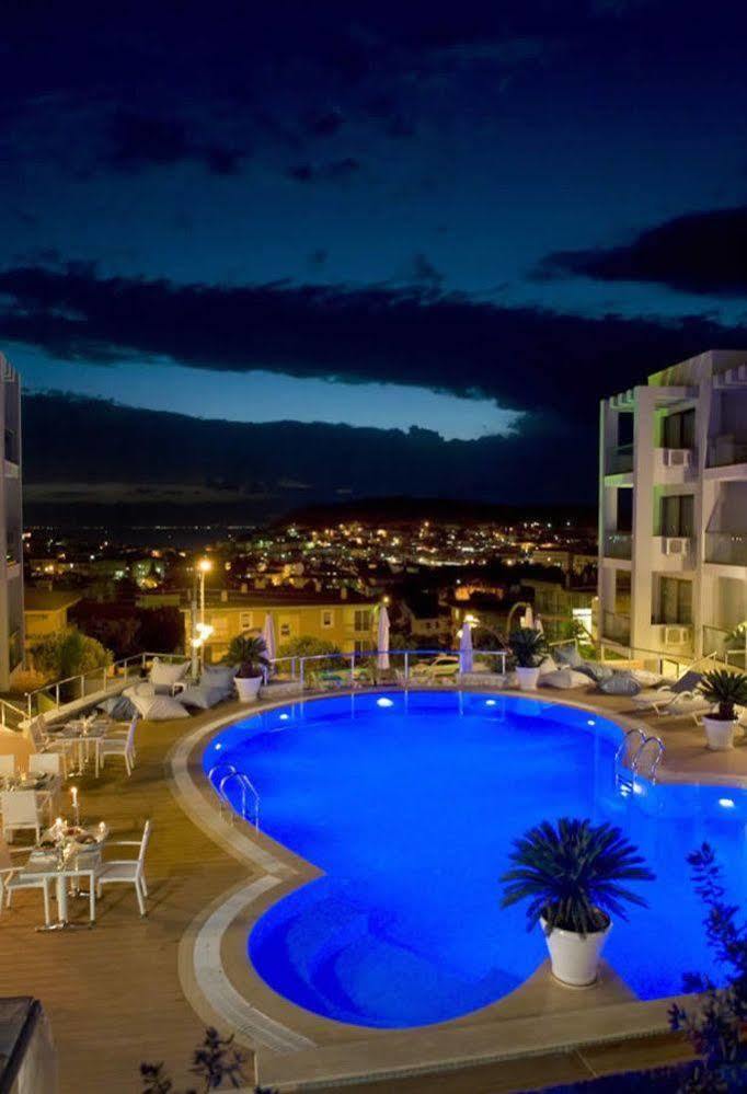Kondo SuitesÇeşme エクステリア 写真